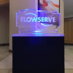 flowserve-logo-on-lightstand